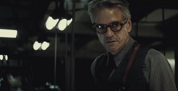 batman v superman alfred